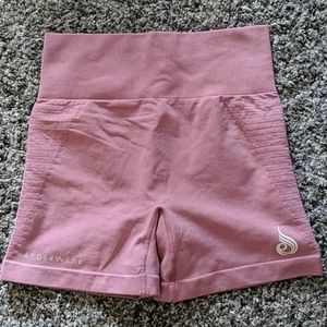 Ryderwear Seamless HW Shorts